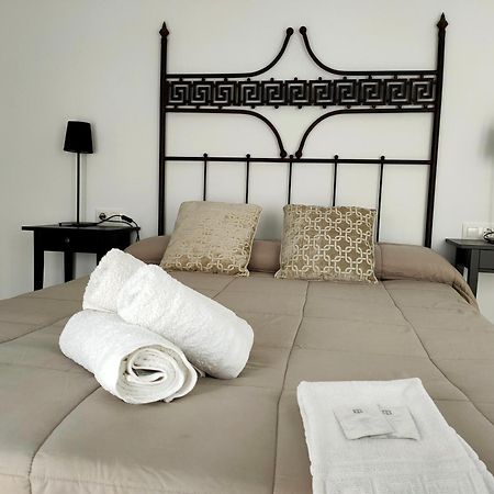 Apartamentos San Pedro Córdoba Kültér fotó