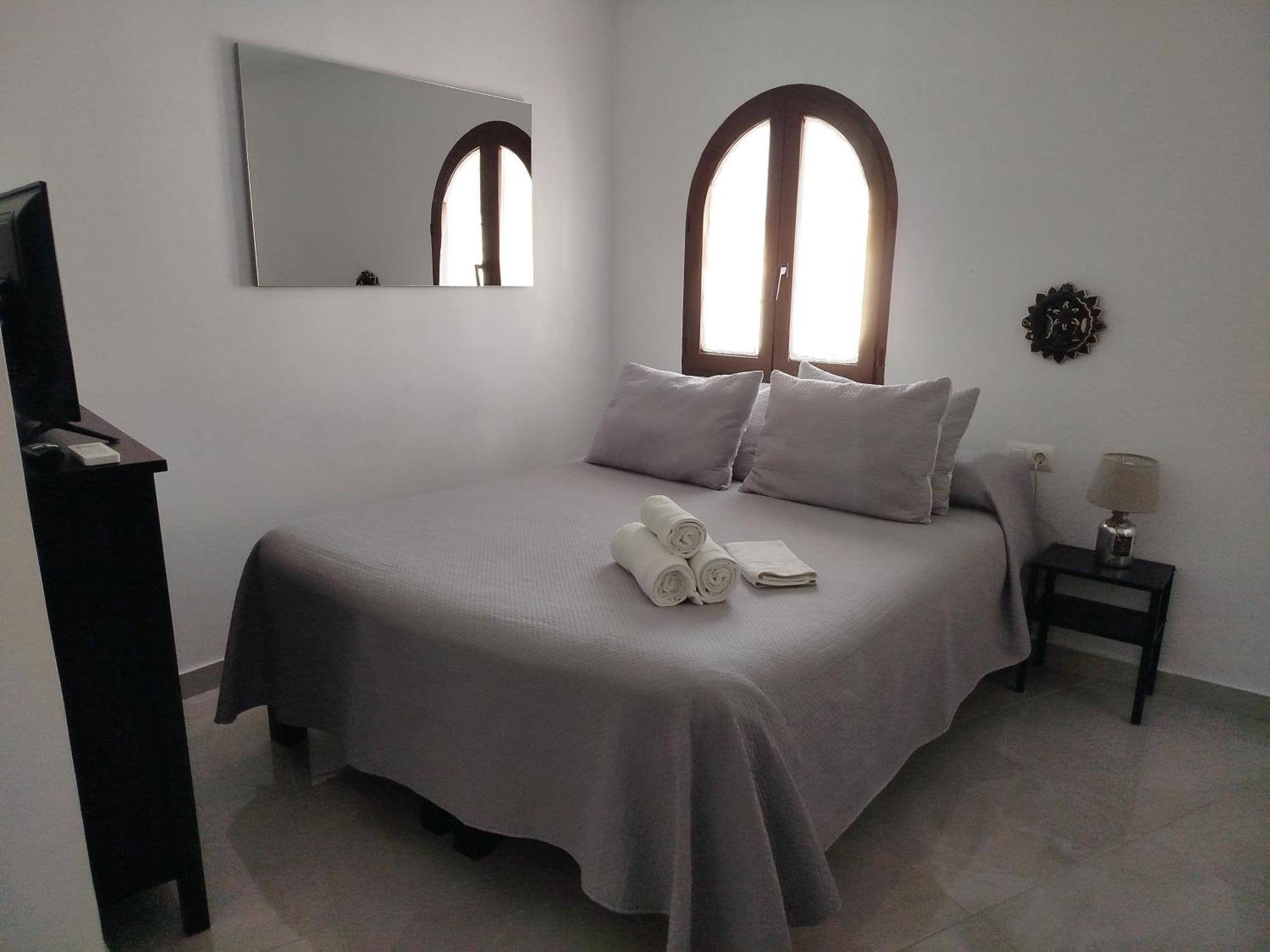 Apartamentos San Pedro Córdoba Szoba fotó